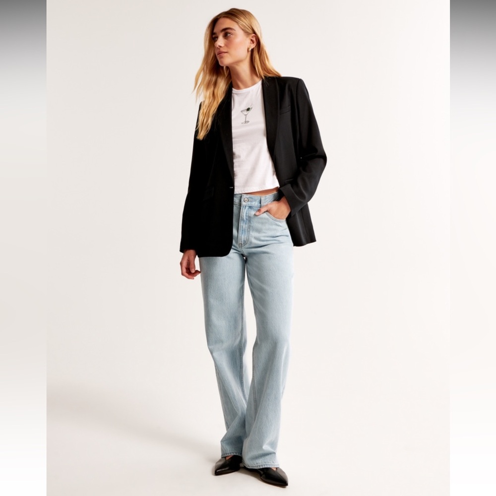 Abercrombie High Rise Loose Jeans
